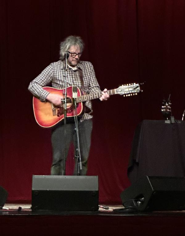 Jeff onstage Largo 1.08.26 2